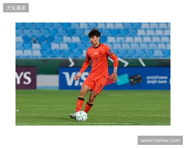 北青:U23国足主力球员贺一然今日抵达成都,即将加盟成都蓉城 北青:U23国足主力球员贺一然今日抵达成都,即将加盟成都蓉城