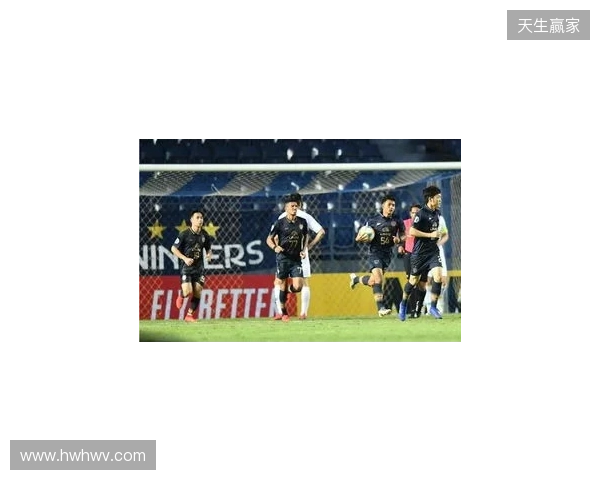 武里南联主帅:虽然申花排名并不靠前,但我们绝不会轻视他们 武里南联主帅:虽然申花排名并不靠前,但我们绝不会轻视他们